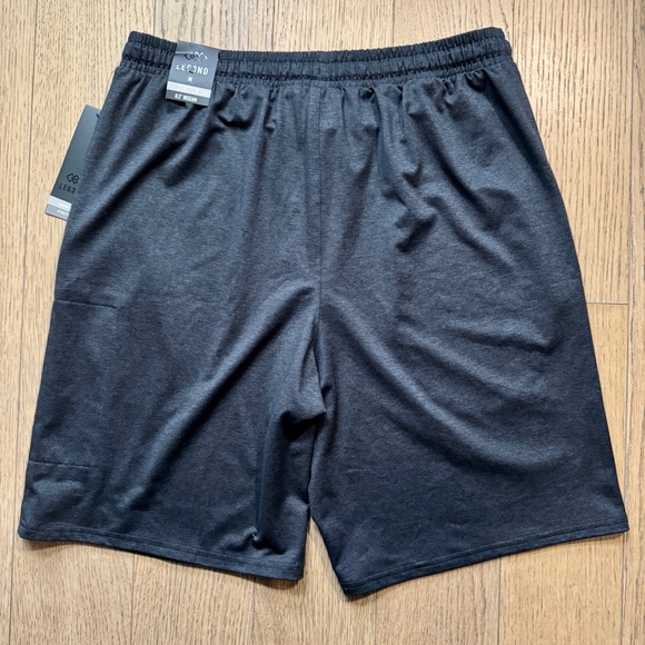 Men’s Mens Athleisure Short with a Side Zip Pocket - NWT Size M - Picture 5 of 6